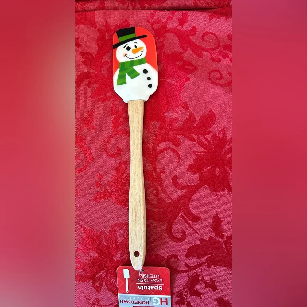 ☀️ 3/$10 Snowman durable silicone with wood handle spatula ( see description)